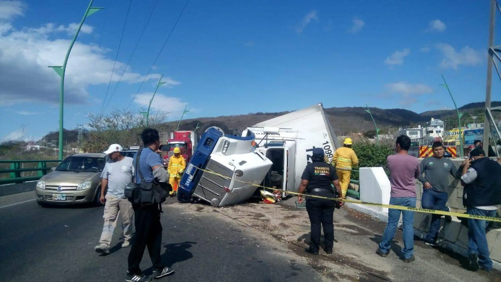 vuelca, libramiento, tuxtla